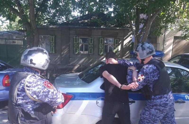 В Ростове-на-Дону задержан подозреваемый в совершении кражи алкоголя
