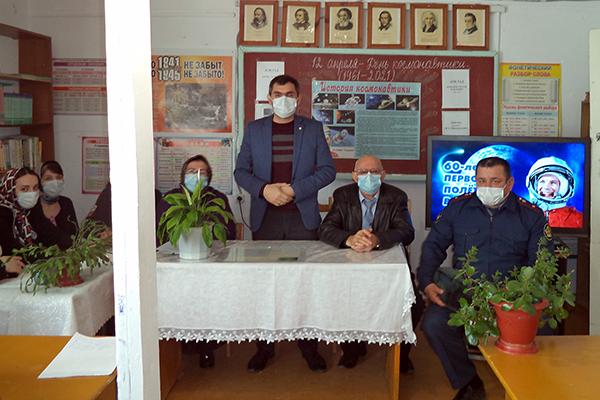 В учреждениях УИС Дагестана прошли мероприятия, посвященные 60-летию со дня первого полета человека в космос