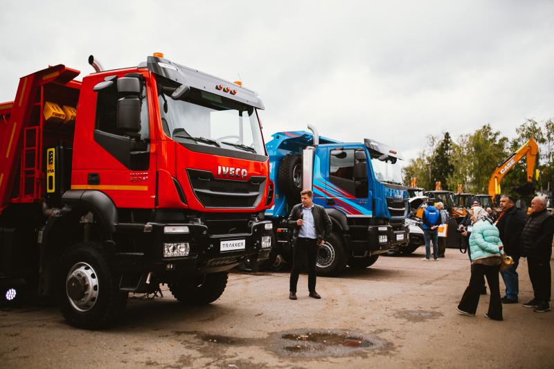 CNH Industrial провела масштабный фестиваль и тест-драйв дорожно-строительной техники CASE и IVECO в Подмосковье