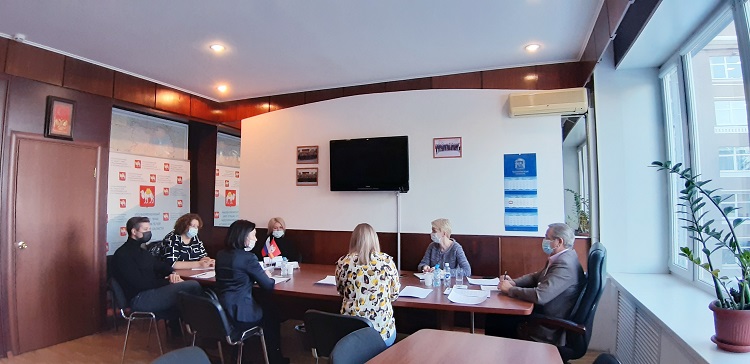 Уполномоченный по защите прав предпринимателей в Челябинской области встретился с представителями индустрии красоты