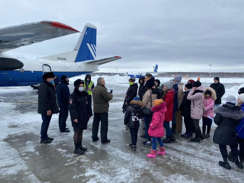 Сотрудники транспортной полиции приняли участие в экскурсии для детей из Донецкой и Луганской Народных Республик