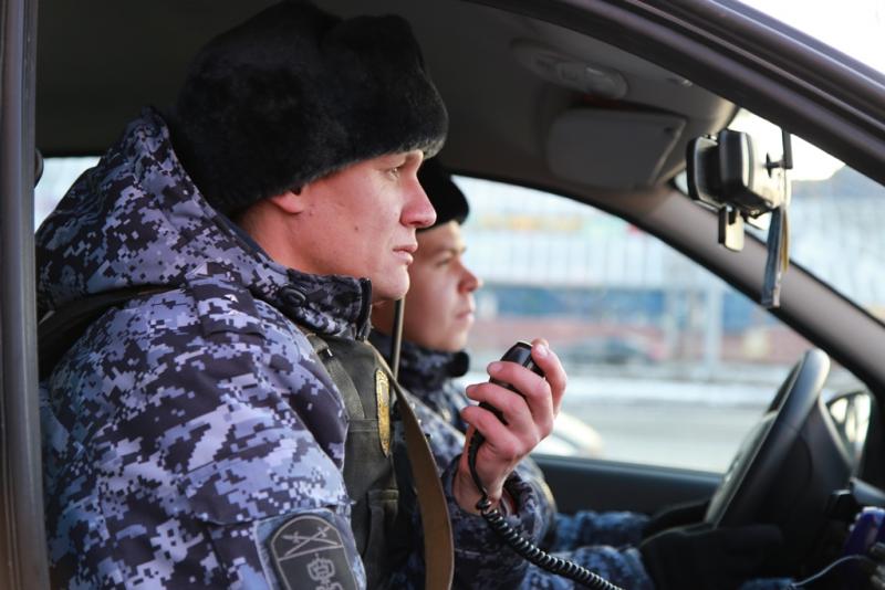 В Челябинске сотрудники Росгвардии задержали подозреваемого в краже носков