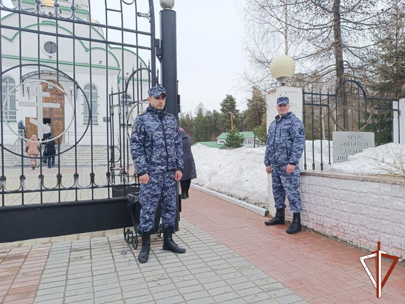 Росгвардия выполнила задачи по обеспечению безопасности празднования Вербного воскресенья в Югре