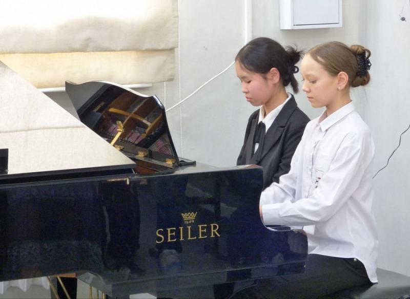 В БРХК состоялся отчётный концерт фортепианной музыки «Волшебные звуки рояля»