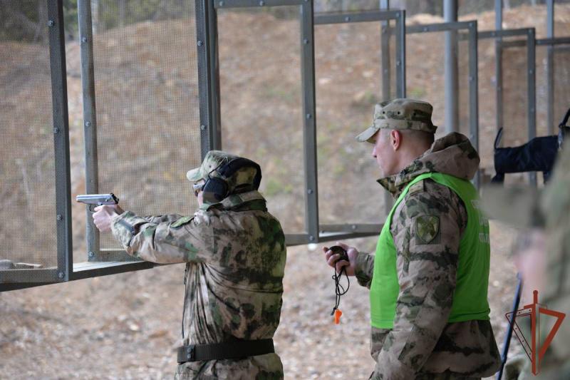 Росгвардейцы из Челябинской области стали лучшими на чемпионате по стрельбе Уральского округа войск национальной гвардии РФ