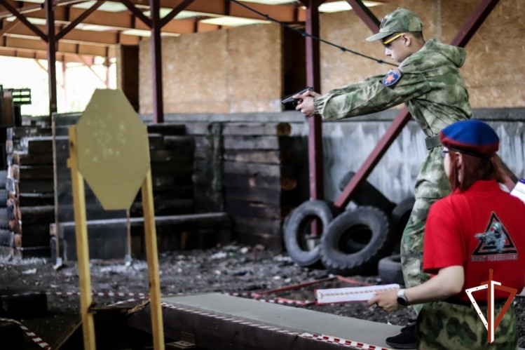 Курсанты военно-патриотического движения Росгвардии из Югры приняли участие в турнире по стрельбе «Юный витязь»