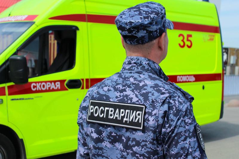 Росгвардейцы в Кемерове задержали нетрезвого ярославца, устроившего конфликт в медучреждении
