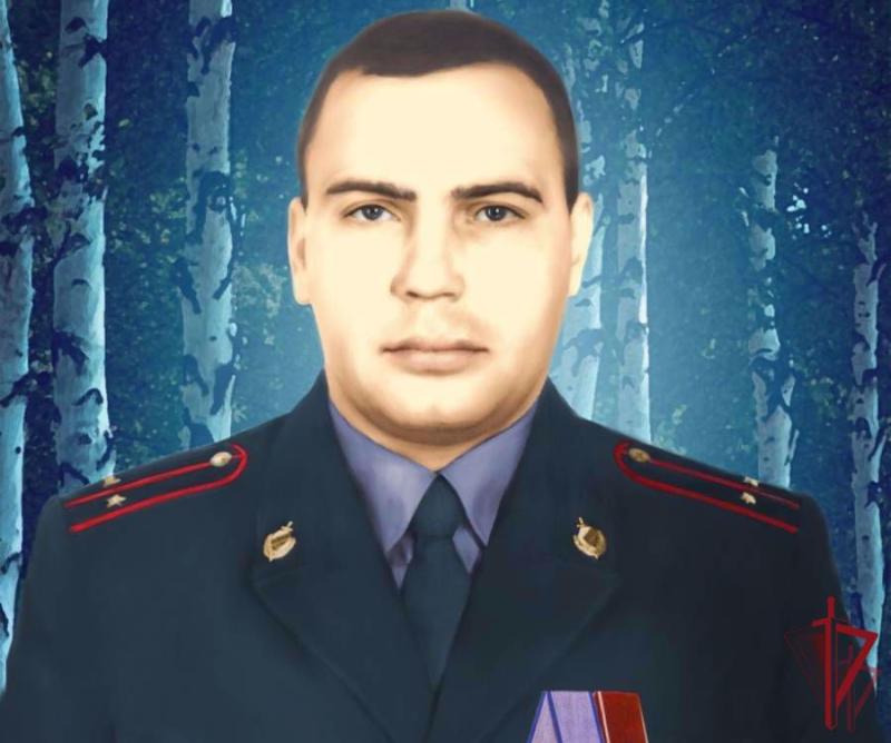 Во Владивостоке бойцы ОМОН почтили память погибшего сослуживца