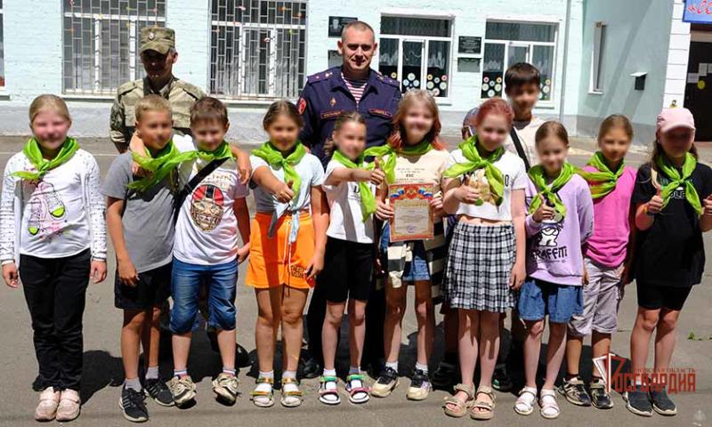 Орловские росгвардейцы напомнили школьникам о правилах противопожарной безопасности