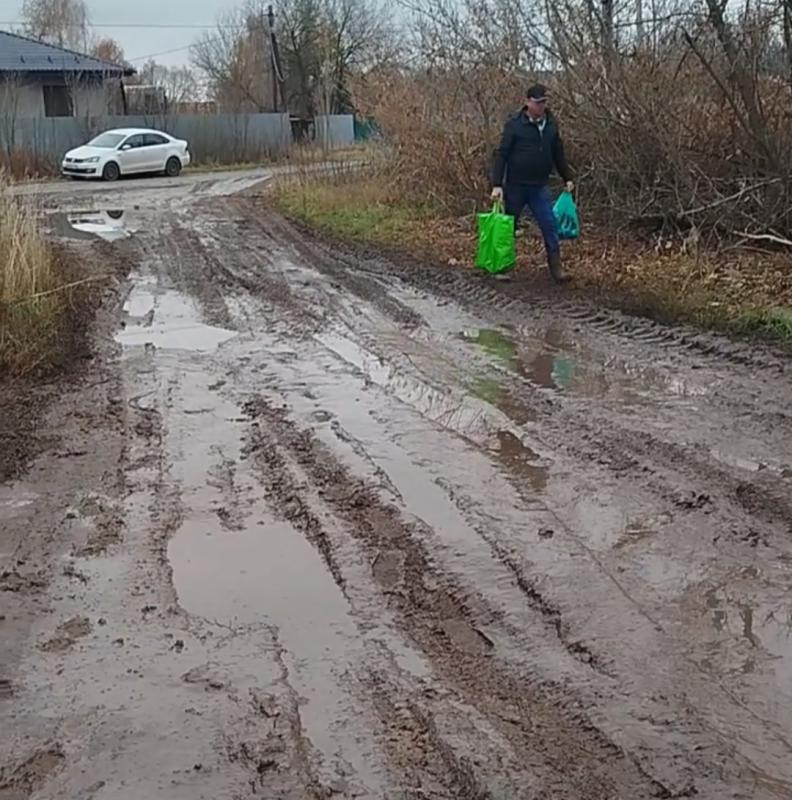 Тотальное бездорожье в новоусманском селе Рыкань: 