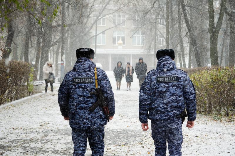 Росгвардейцы задержали нетрезвую пензячку, устроившую погром в ресторане